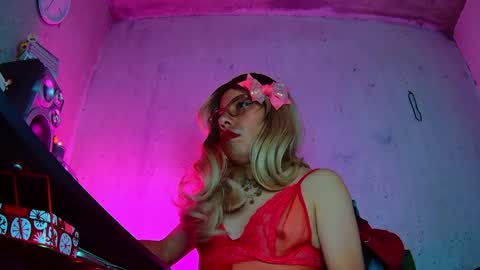  Little Taylor  online show from April 23, 12:29 pm