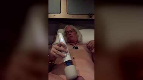 Jezebel online show from February 8, 3:12 am