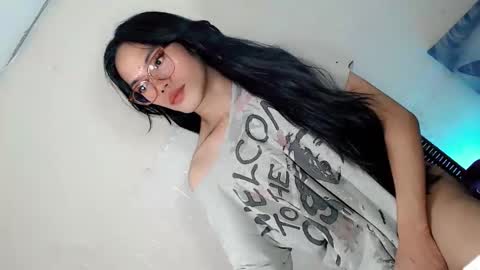 the_horny_bella online show from March 22, 12:10 pm