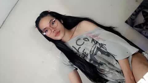 the_horny_bella online show from April 2, 1:42 pm