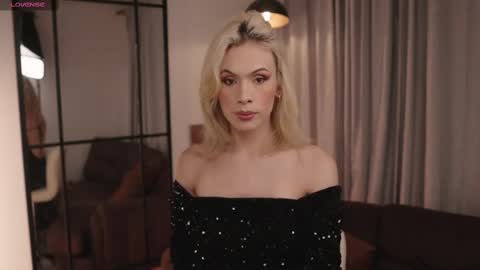 Thea online show from September 19, 11:10 pm