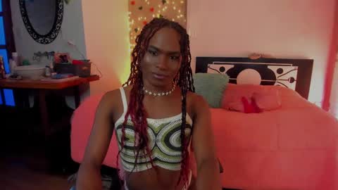 Goldie online show from March 3, 7:56 pm