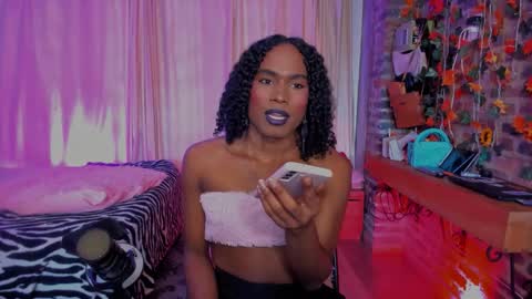 Goldie online show from March 19, 7:03 pm