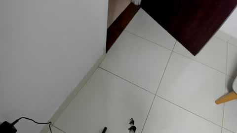 Ester online show from March 31, 10:06 am