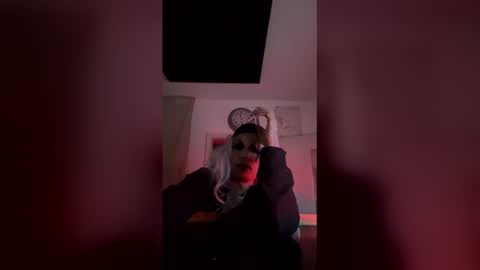 theshowgirl online show from March 28, 4:36 am