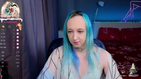 Snapshot of thetrixy chatting on December 10, 9:54 am The Great And Powerful Trixie online show from December 10, 9:54 am