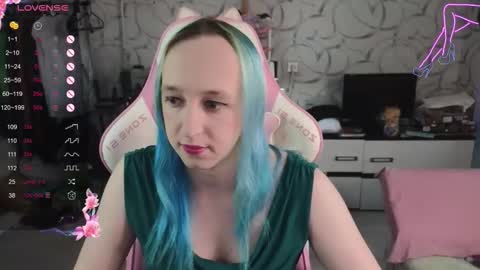 Snapshot of thetrixy chatting on September 27, 3:10 pm The Great And Powerful Trixie online show from September 27, 3:10 pm