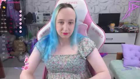 Snapshot of thetrixy chatting on October 9, 9:22 am The Great And Powerful Trixie online show from October 9, 9:22 am