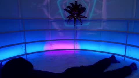 thisisjenna online show from December 14, 3:40 pm