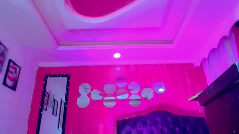 tiffanymackensyy69 online show from April 21, 2:51 am