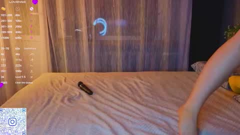 Molly online show from February 14, 5:09 pm