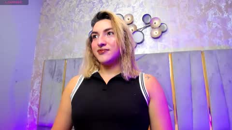   online show from November 19, 11:32 am