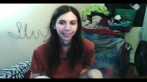 Luna online show from April 18, 8:05 am