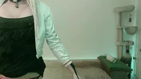 Patrizia online show from February 11, 3:08 am