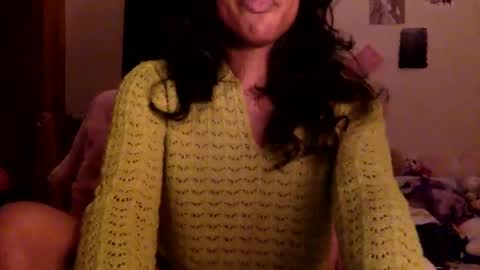 transamoure online show from November 17, 4:45 am