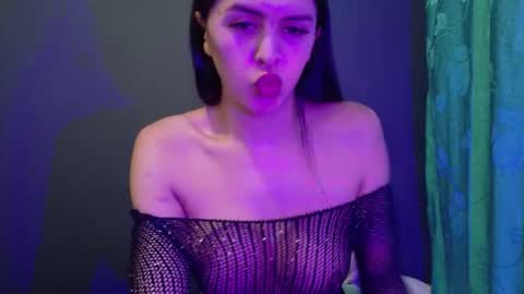 transgirlcol online show from January 6, 3:32 am