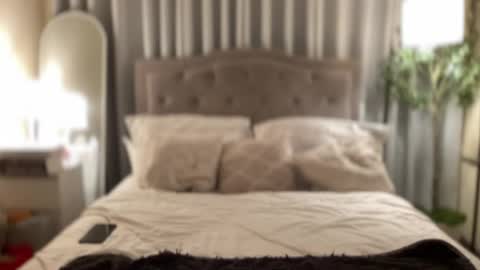 Selena the real cummer online show from April 22, 3:02 am