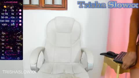 Snapshot of trishaslowxx chatting on February 2, 1:30 pm  TRISHA SLOW   online show from February 2, 1:30 pm