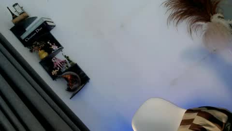 trixie_moore online show from July 8, 7:34 am