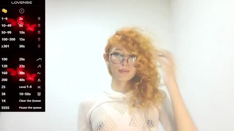 Trixy Rose online show from September 15, 7:02 am