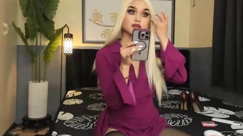 Saskia online show from January 7, 7:11 am