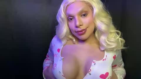 Jessie online show from April 14, 9:31 pm