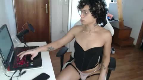 tsdirtyprincess online show from September 18, 11:59 am