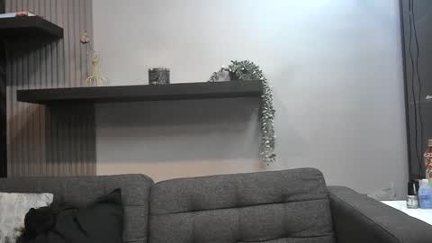 Lexi Longg online show from April 21, 2:26 am