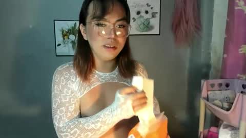 Tyla online show from April 12, 10:07 am