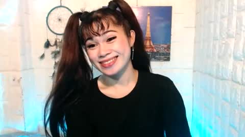 Shirley online show from June 21, 8:12 pm