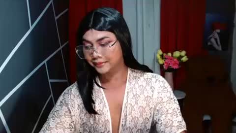 urasiankyler online show from June 29, 1:11 pm