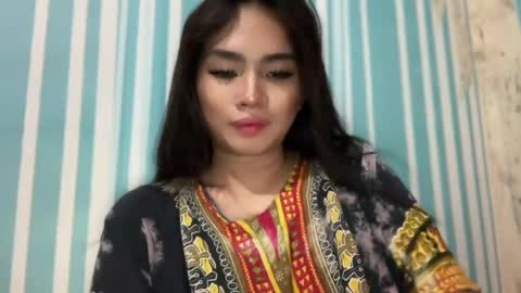 Clara online show from December 16, 3:22 pm