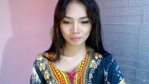 Clara online show from March 5, 1:55 pm