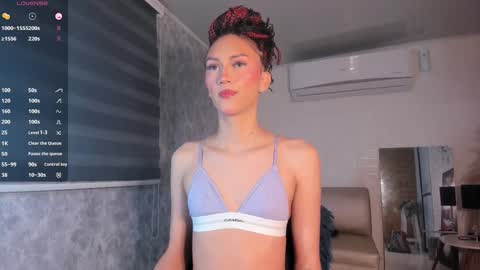        online show from October 28, 1:42 pm