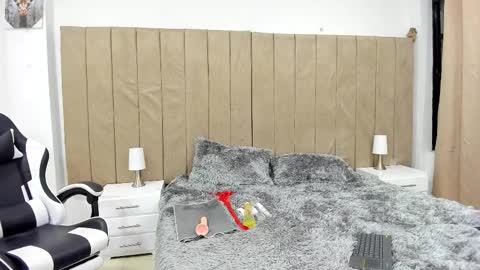 valery online show from March 19, 5:51 am