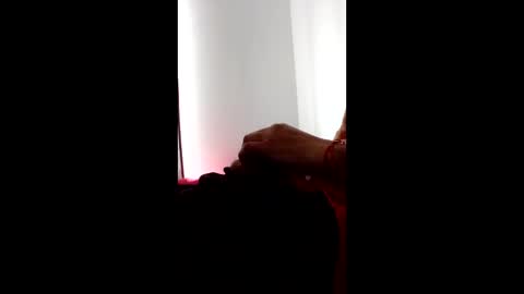 valetv2222 online show from April 22, 6:59 pm