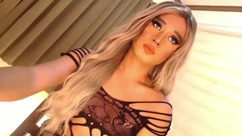 Richy will make you fall in love online show from February 6, 9:53 am