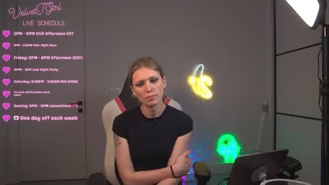 VelvetTGirl online show from April 12, 2:31 pm