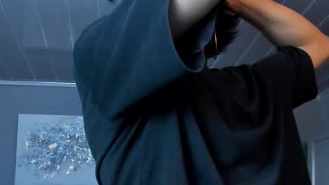  Vicky  online show from April 22, 2:46 pm