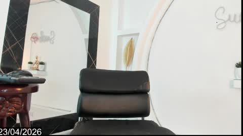 vicky_hottman online show from April 23, 2:41 pm