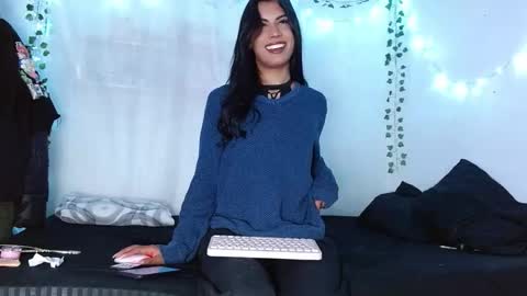 violet_sexhot28 online show from February 5, 1:54 pm