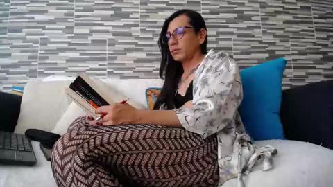 Violeta Gmez online show from November 1, 7:00 pm