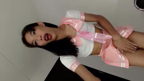 vixen online show from May 27, 10:01 am