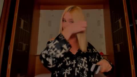 xander_novak online show from February 12, 11:27 am