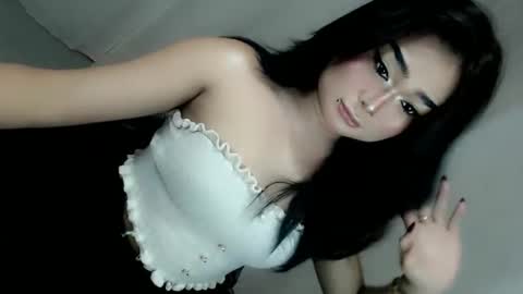 kianna online show from November 24, 4:47 am