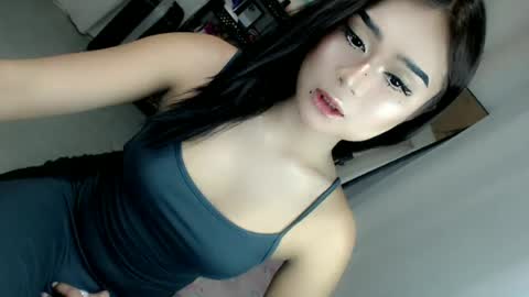 kianna online show from June 23, 6:49 pm