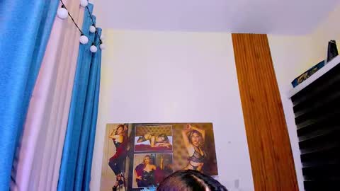 Snapshot of xdirtymistressx chatting on January 17, 6:58 pm XDirtymistressX online show from January 17, 6:58 pm