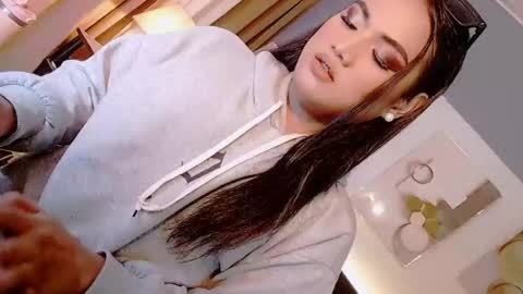 xfantasymistress online show from April 24, 8:12 pm