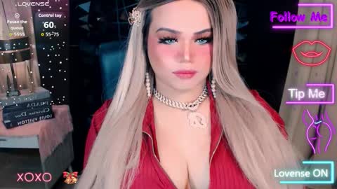 xHUGECOCKTILLCUMX online show from December 5, 9:15 am