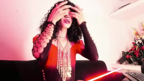 xmistresspervet online show from November 24, 8:33 pm